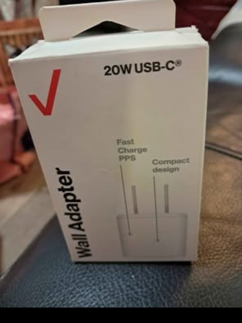 20W USB-C Fast Charge Wall Adapter - White